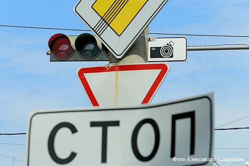 Зауральцы нарушили ПДД 352 тысячи раз за полгода