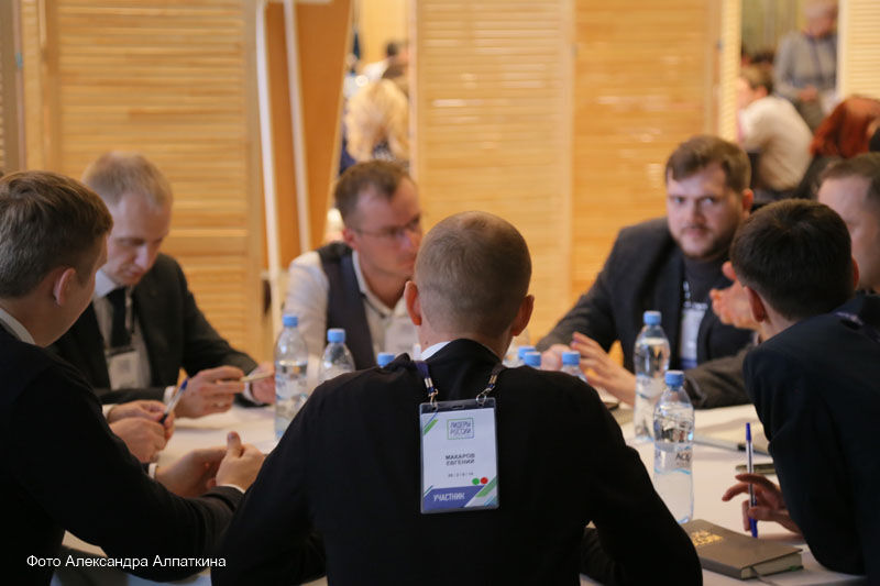 Шесть зауральцев вышли в полуфинал конкурса управленцев «Лидеры России»