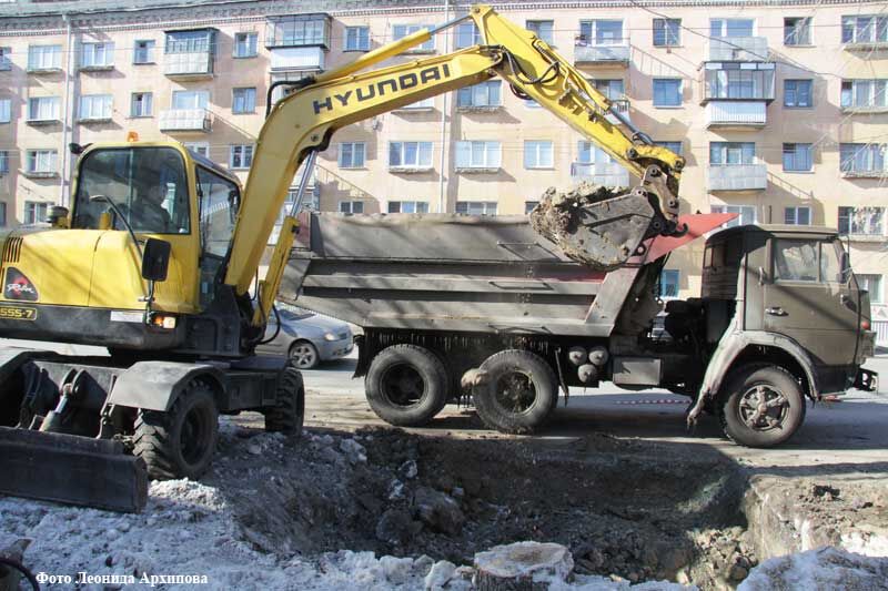 Руководитель администрации города Кургана Андрей Потапов назвал задачи недели