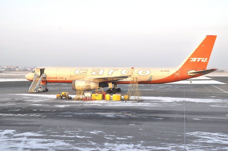 В Кургане приземлился первый в этом году грузовой самолёт