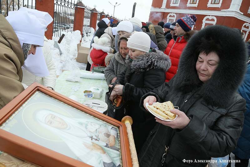 Курганцы готовятся встречать Масленицу: будем печь блины!