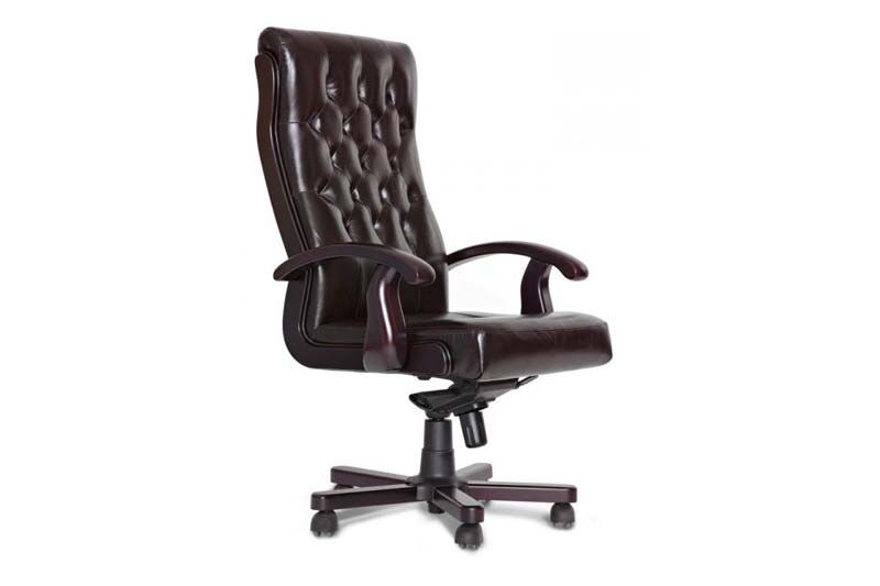 Кресло «Боттичелли» и мебель из дуба