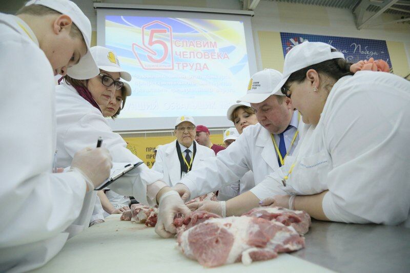 В Кургане стартовал конкурс профессионального мастерства «Славим человека труда!»