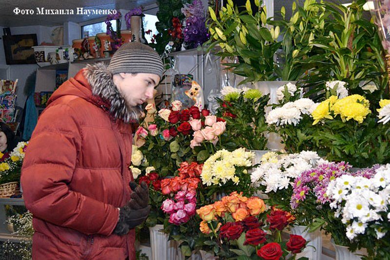 Вам все цветы