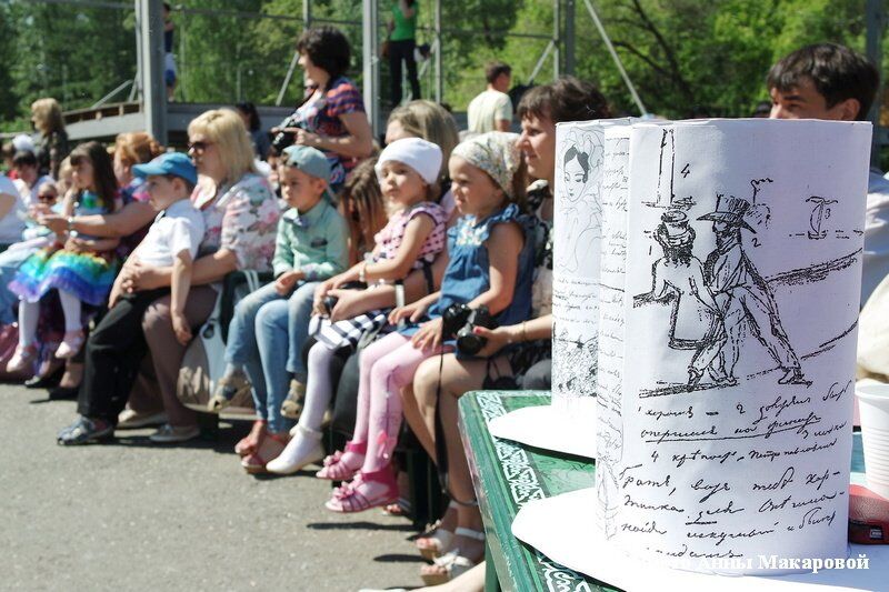 Курганцев научат писать стилусами и перьями