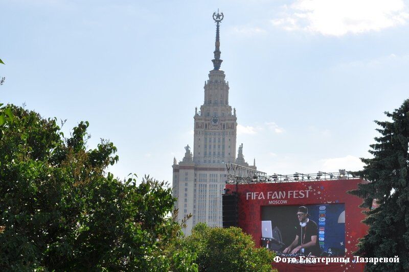 Сборная нашей страны по футболу снова поднялась в рейтинге ФИФА