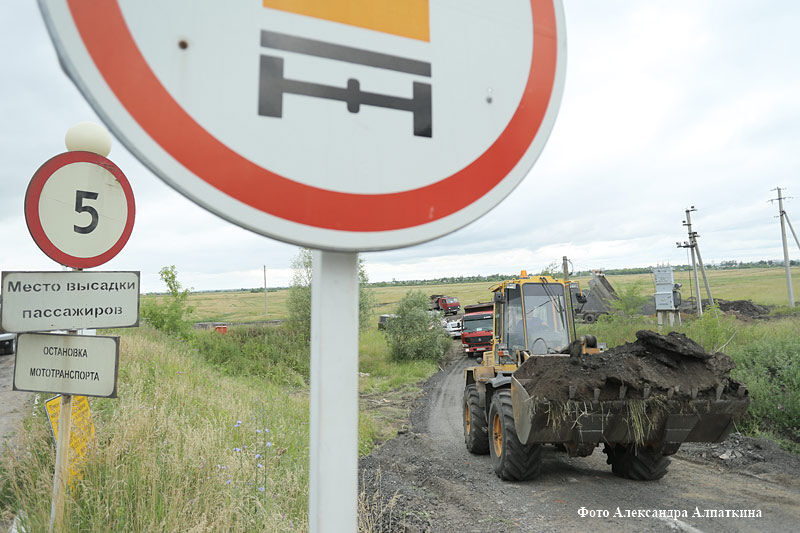 В Кургане рабочий получил тяжелую травму лица, разрезав болгаркой банку краски