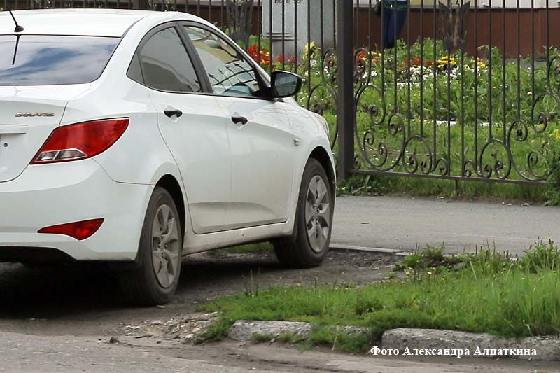 «Росгосстрах»: 76% россиян жалуются на проблемы с доступной парковкой