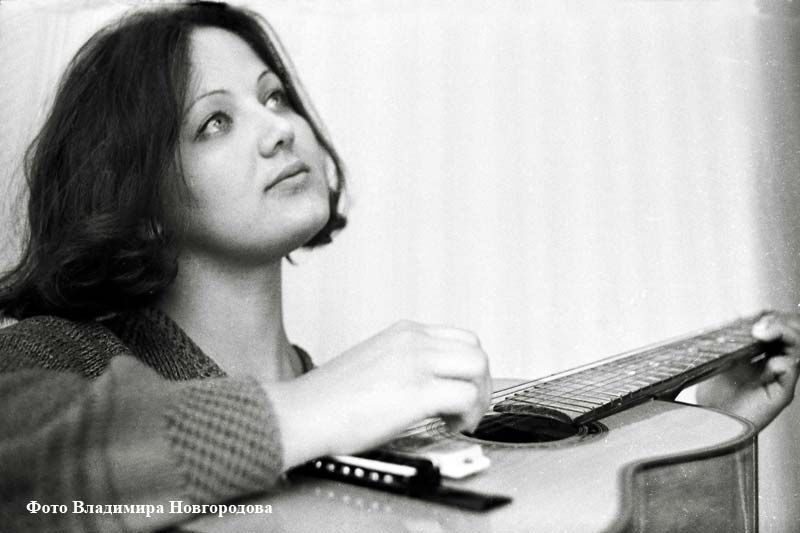 В библиотеке имени Маяковского прошел вечер памяти известной курганской поэтессы Людмилы Тумановой