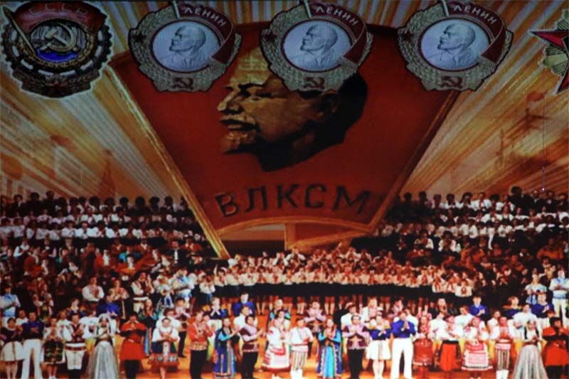 29 октября — день рождения Комсомола