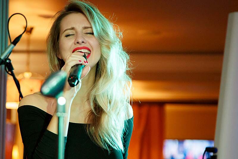 Кристина Ковалева, выступившая в Кургане, соединяет джаз с украинской этникой