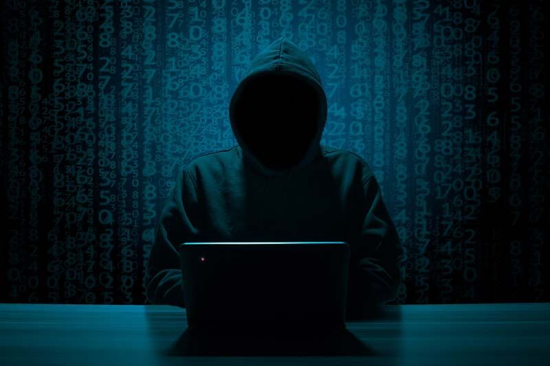 Зауральцы пострадали от кибермошенника из Оренбурга