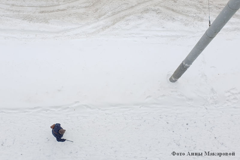 В Кургане насмерть разбился мужчина, чистивший снег на крыше
