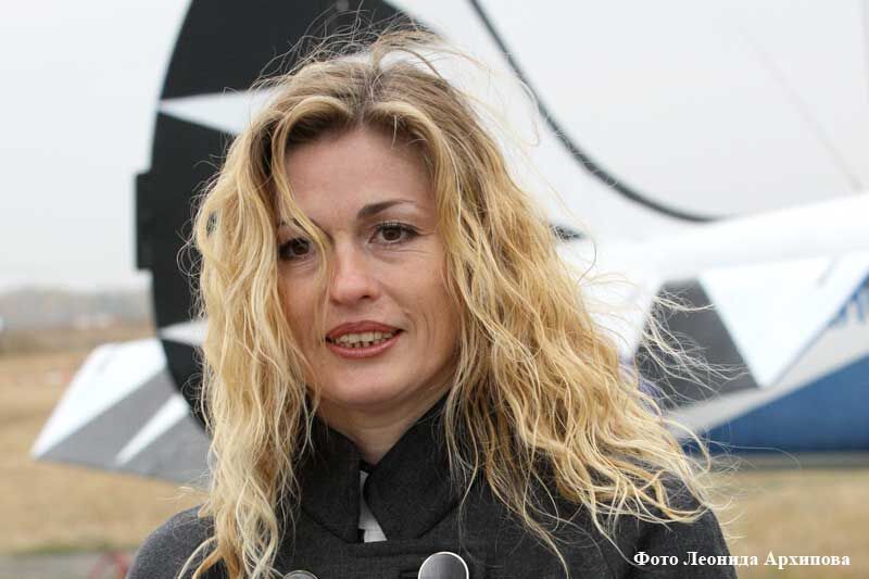 28 декабря 1968 родилась чемпионка мира по высшему пилотажу Светлана Капанина