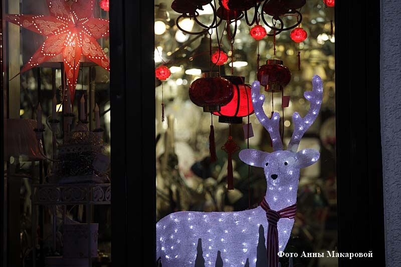 В Кургане объявлен конкурс на новогоднее украшение дворов, балконов, фасадов и прилегающих территорий