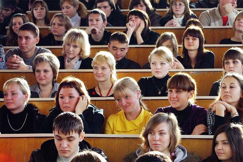 С праздником учащейся молодежи!