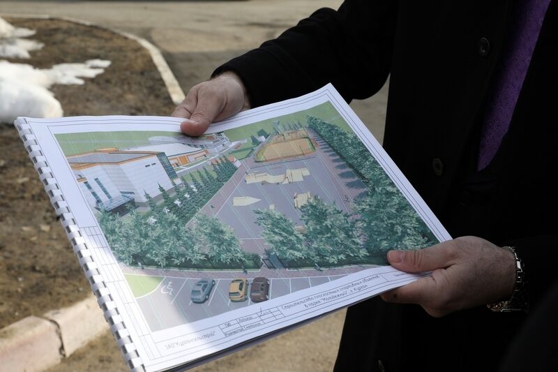 В курганском парке «Молодёжный» появятся хоккейный корт, скейт-площадка и тренажёры