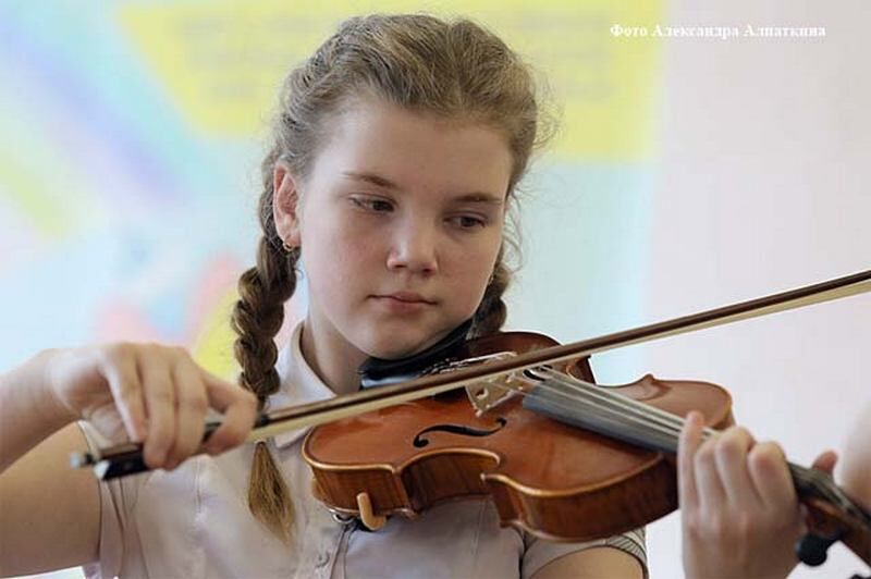 В Кургане пройдет конкурс исполнителей на струнных инструментах «Весенняя симфония»