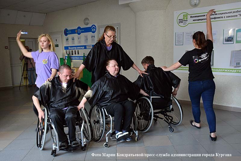 Участники студии инклюзивного творчества «Многогранник» с победами вернулись из Сочи в Курган