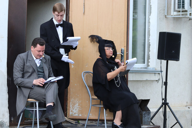 Курганцев приглашают на бесплатные читку и концерт баянистов