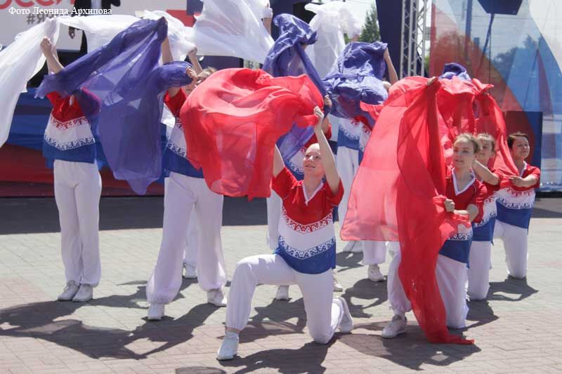 В День флага в Кургане прозвучат песни о Родине и пройдут флешмобы