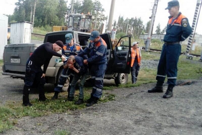 Пропавшего неделю назад 84-летнего пенсионера нашли живым