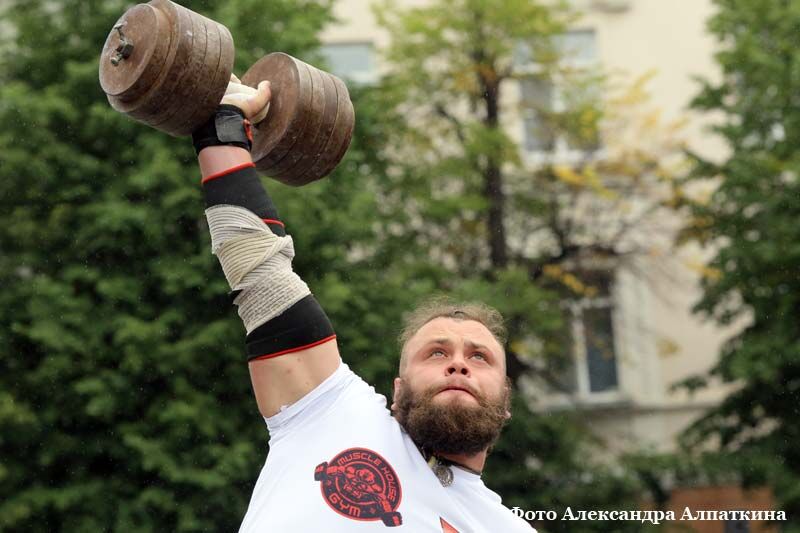 Гантели — двигатель экономики