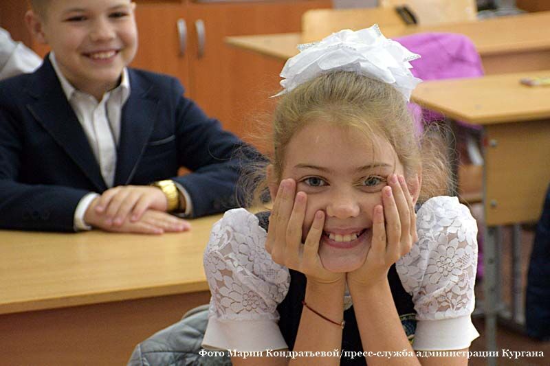 Одежда для российских первоклассниц – низкого качества