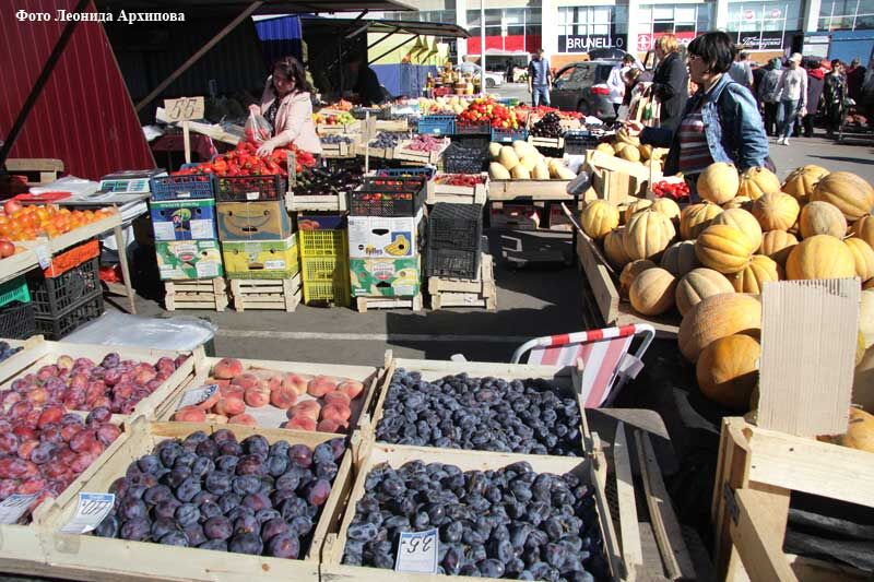 На сельскохозяйственной ярмарке торгуют местные производители