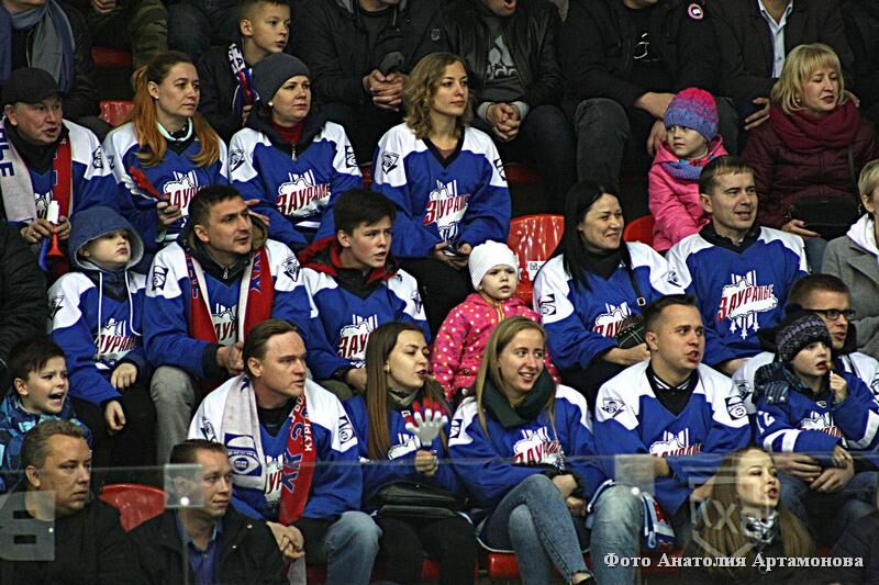 В Курган приехала московская «Звезда»