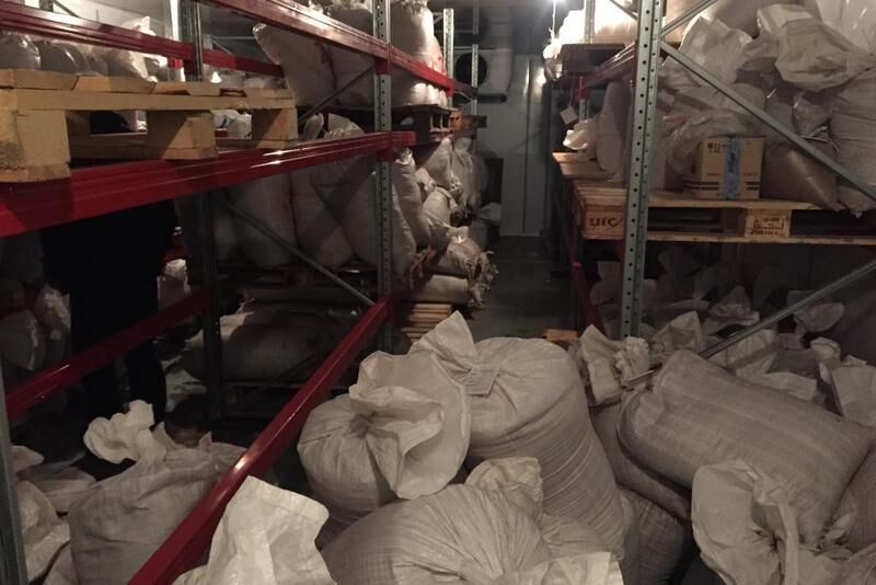 На озере Медвежье браконьеры незаконно выловили 40 тонн артемии