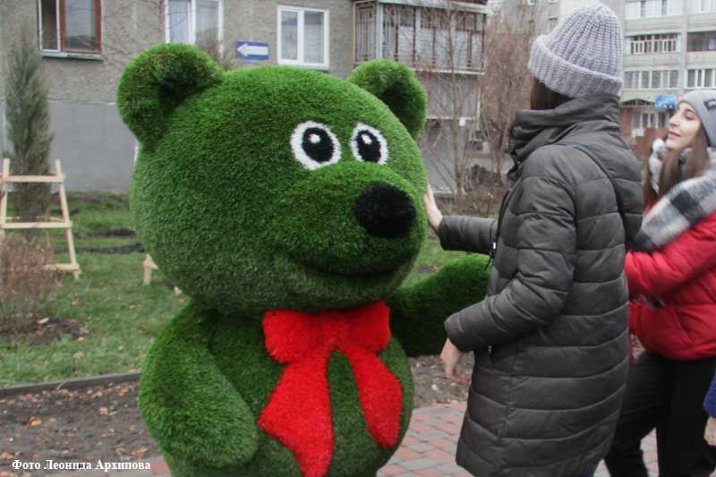 Глава города Кургана Андрей Потапов ответил на критику топиариев