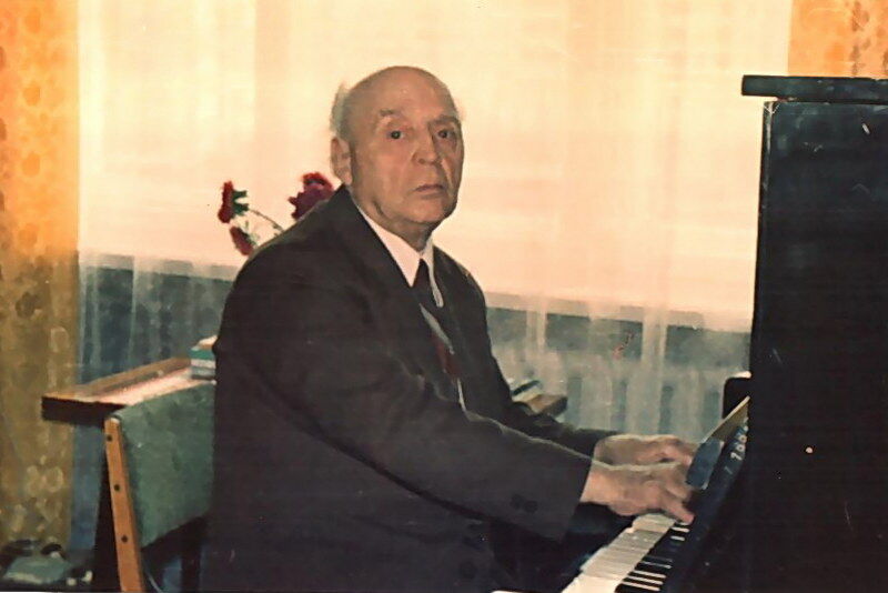 Фортепьянная история