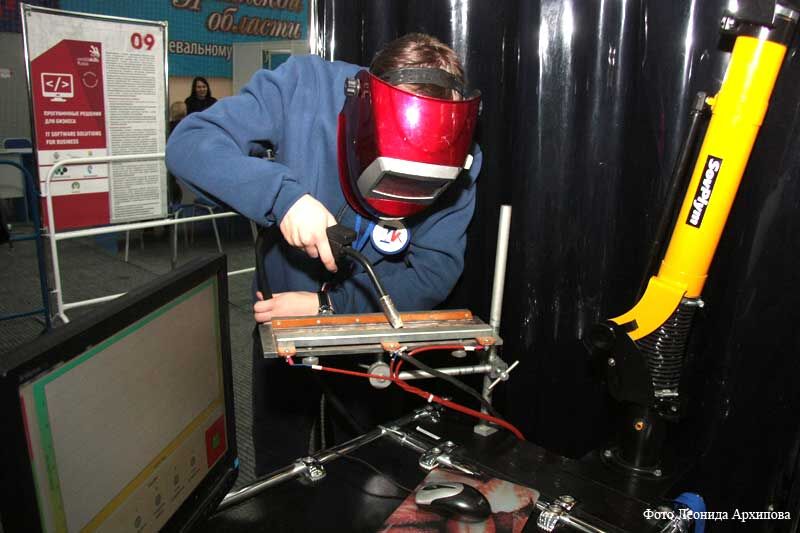 Зауральские девятиклассники, не сдавшие ОГЭ, могут получить рабочие специальности в соседнем регионе