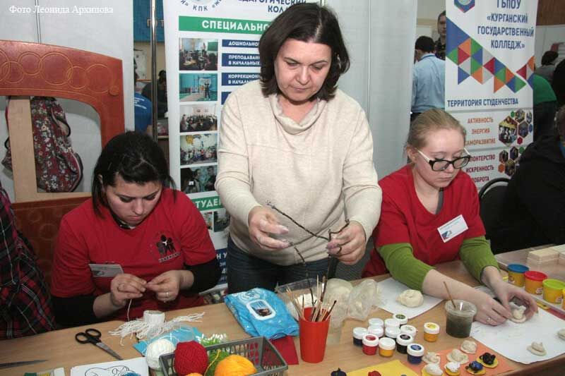 В зауральских школах станет больше педагогов-навигаторов
