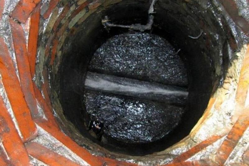 В Кургане на Пролетарской снова провалился асфальт