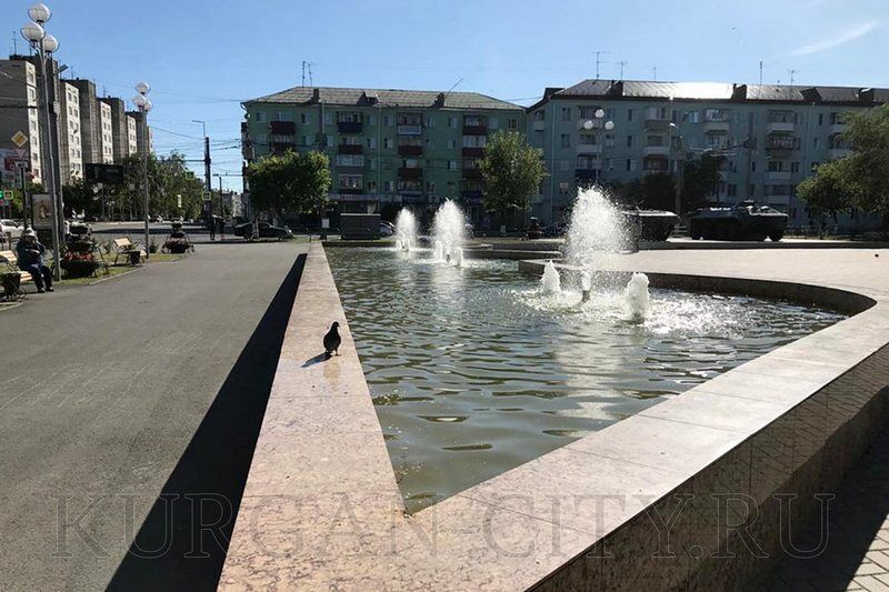 В Кургане с территорий общего пользования вывезли почти 2000 мешков мусора