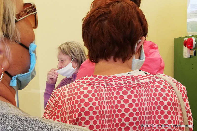 Роспотребнадзор рассказал курганцам, как использовать маску в жару