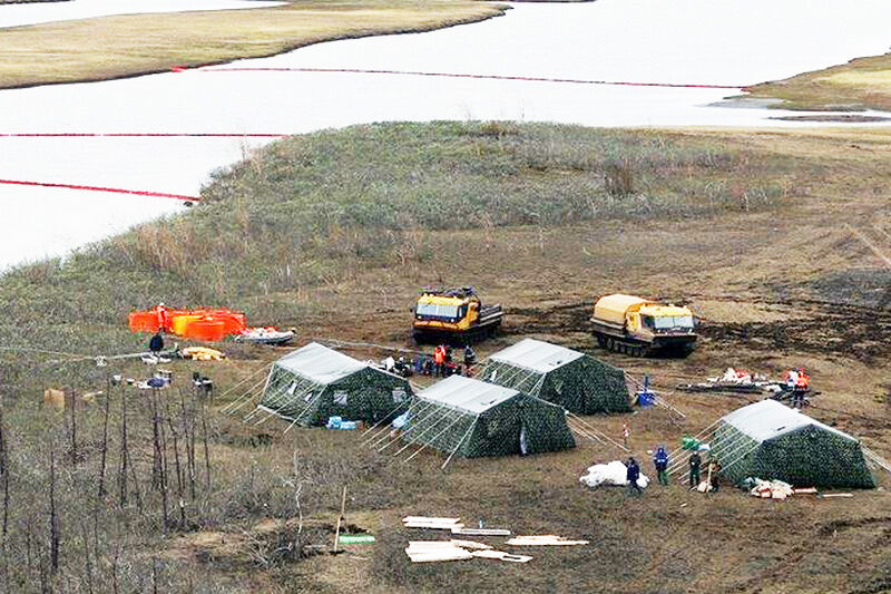 Вездеходы Курганмашзавода участвуют в ликвидации последствий экологической катастрофы в Норильске