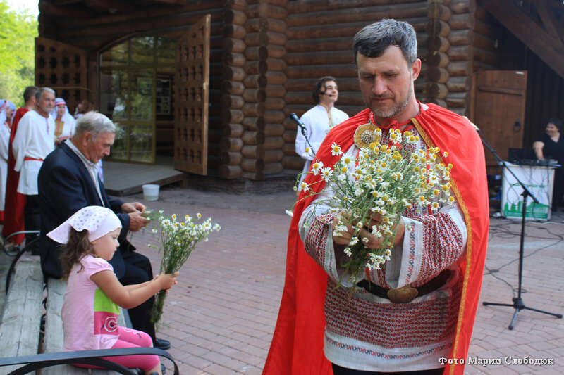 8 июля — День семьи, любви и верности