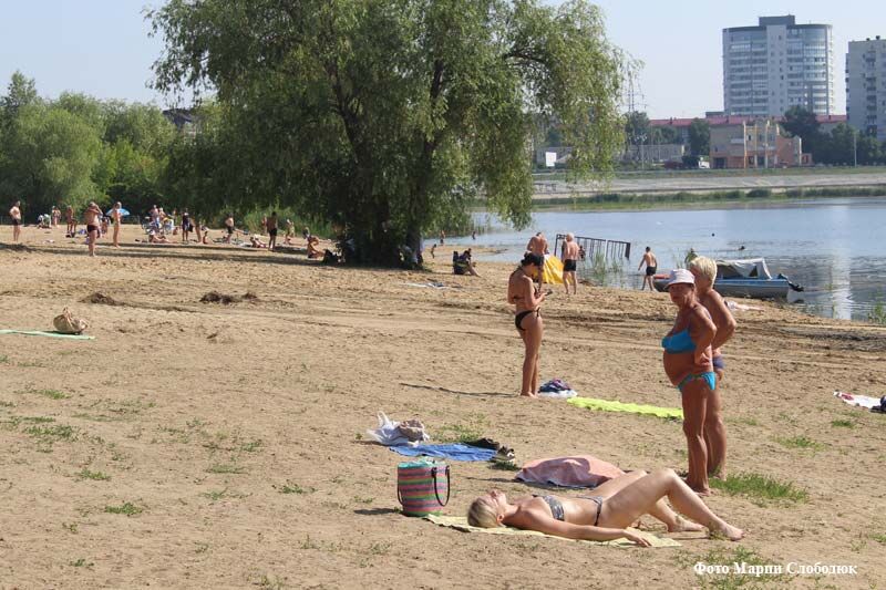 Курганцам разрешили купаться и загорать на «Бабьих песках»