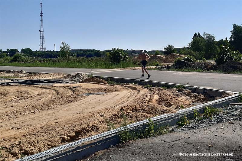 Бывший стадион «Синтез» приведут в порядок к 2021 году