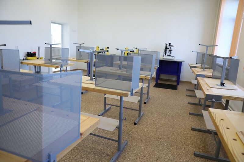 Школьники Тюменской области вернулись в классы