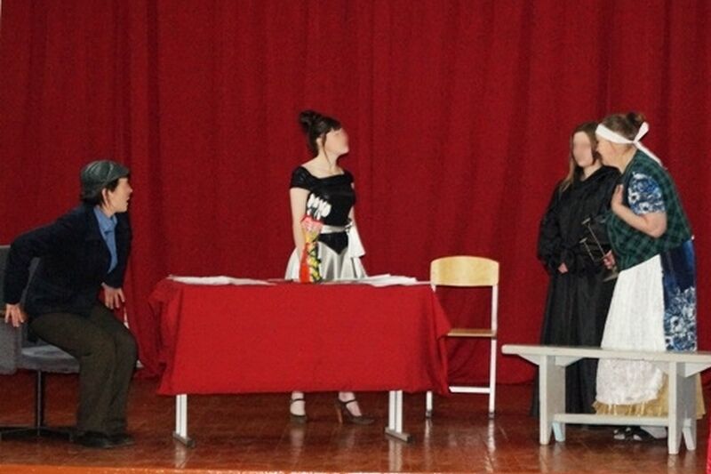 Роман стал причиной сцен в женской колонии