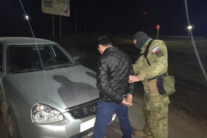 В Кургане задержали членов ОПГ, легализовавших более 120 мигрантов