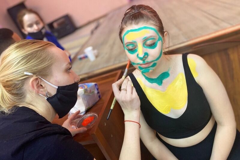 В Кургане онлайн прошел VII фестиваль боди-арта «Рамок.net»