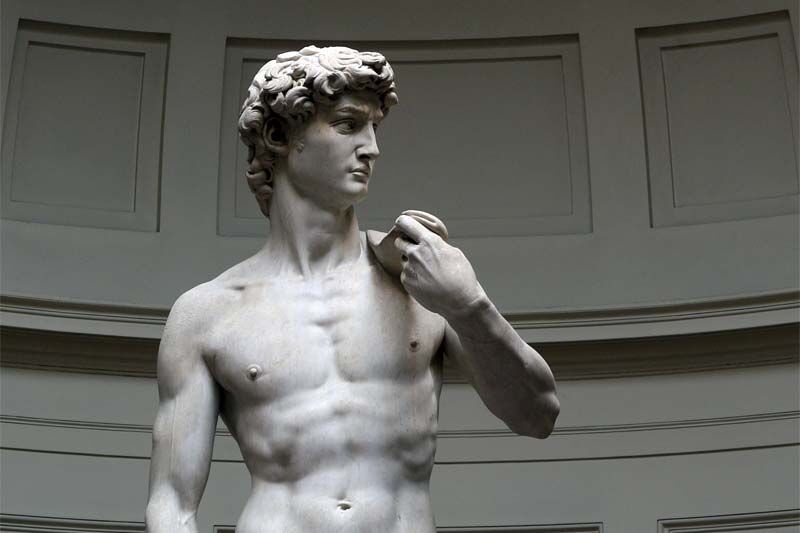 Кубики Микеланджело: кто придумал моду на спортивное тело?