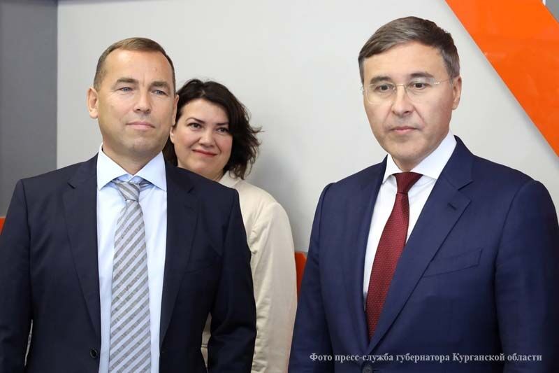 Министр науки и высшего образования России оценил в Кургане IT-колледж и IT-институт