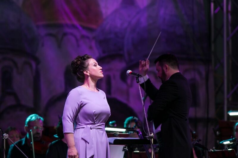 Солистка курганской филармонии вышла в финал международного конкурса оперных певцов