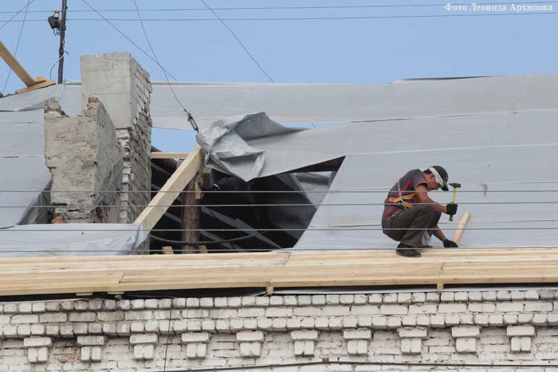 В Курганской области строительную компанию заставили доделать ремонт только через суд